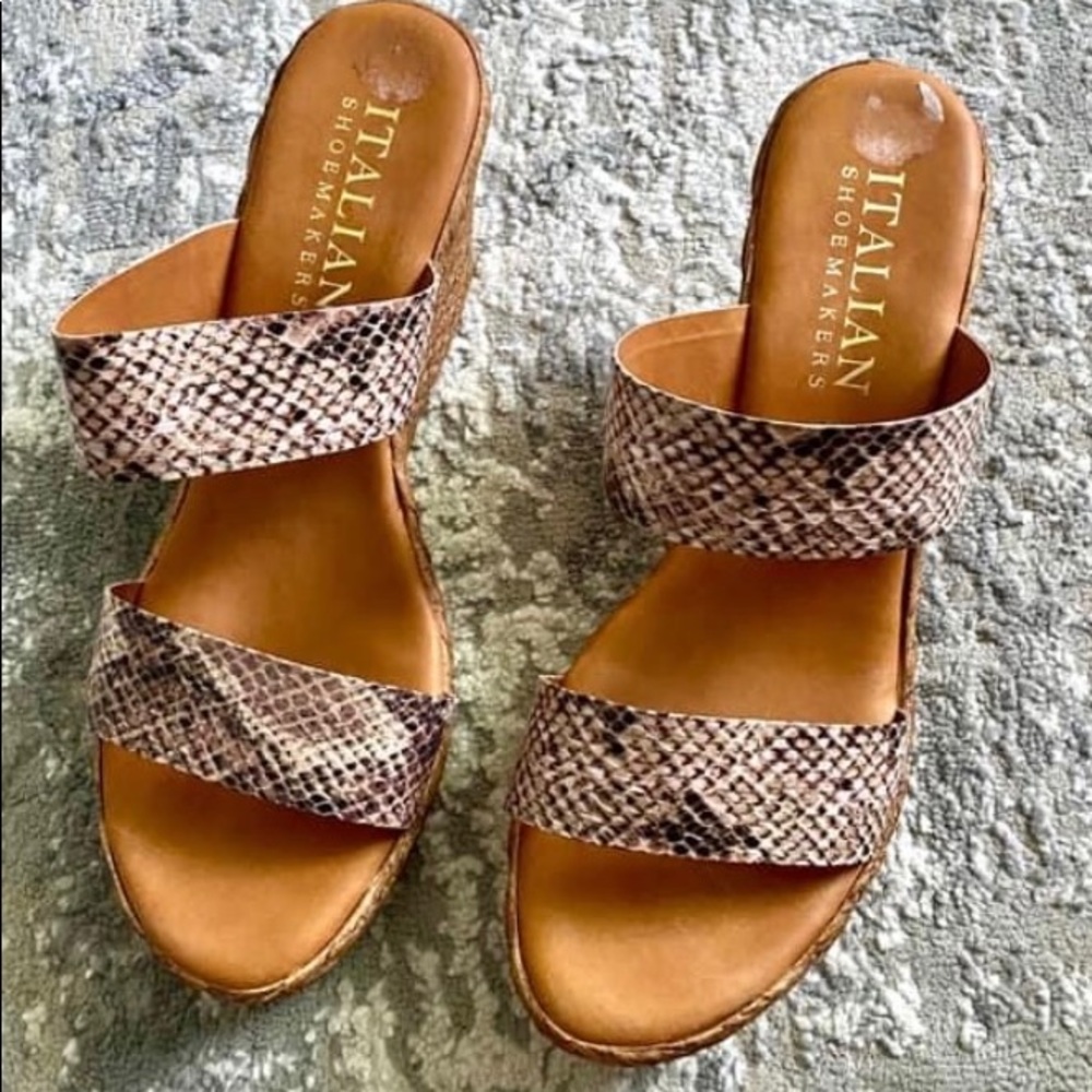 Italian Shoemakers wedges